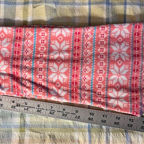 Cozy Pink Snowflake Pajama Pants‎ - Picture 5 of 8